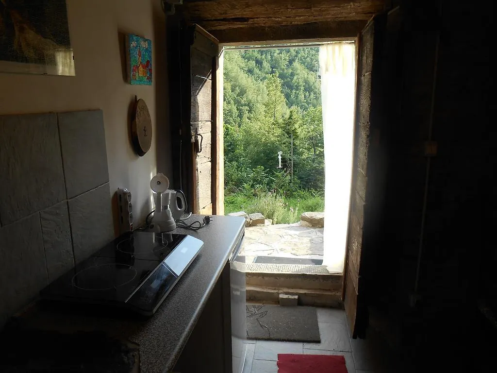 La Casa Nel Bosco-Senza Auto Guest House Ponte della Venturina Country house